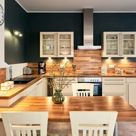 Sommerhaus 1 #121793 Тиссов