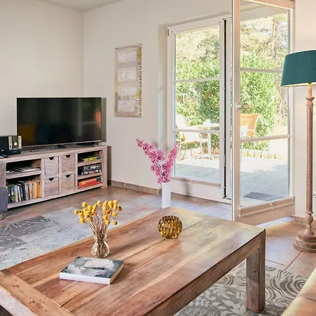 Апартаменты Sommerhaus 1 #121793 Тиссов